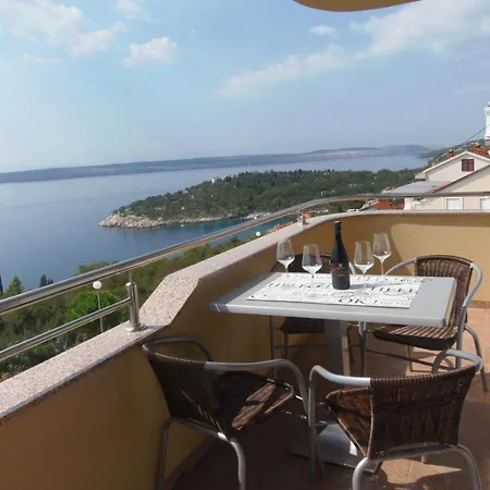 Pool Near The Beach - Apartament *
