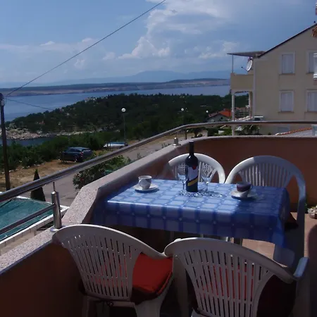 Pool Near The Beach - Apartament