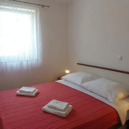 Apartament Pool Near The Beach - *