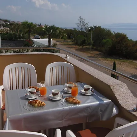 Pool Near The Beach - Apartament *