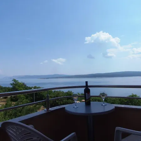Apartament Pool Near The Beach -